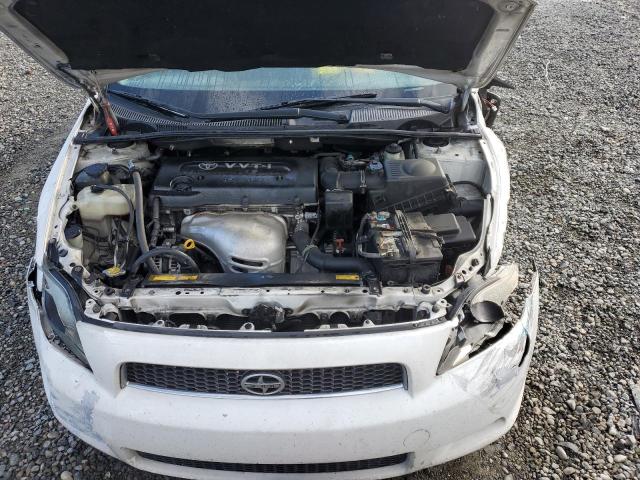 JTKDE177650021222 - 2005 TOYOTA SCION TC WHITE photo 11