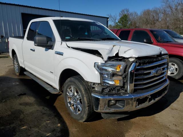 1FTEX1CP2GKF39797 - 2016 FORD F150 SUPER CAB WHITE photo 4