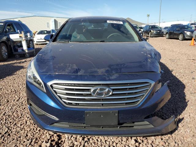 5NPE24AF6FH218062 - 2015 HYUNDAI SONATA SE BLUE photo 5