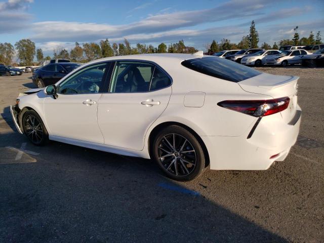 4T1G31AK5PU605710 - 2023 TOYOTA CAMRY SE NIGHT SHADE WHITE photo 2