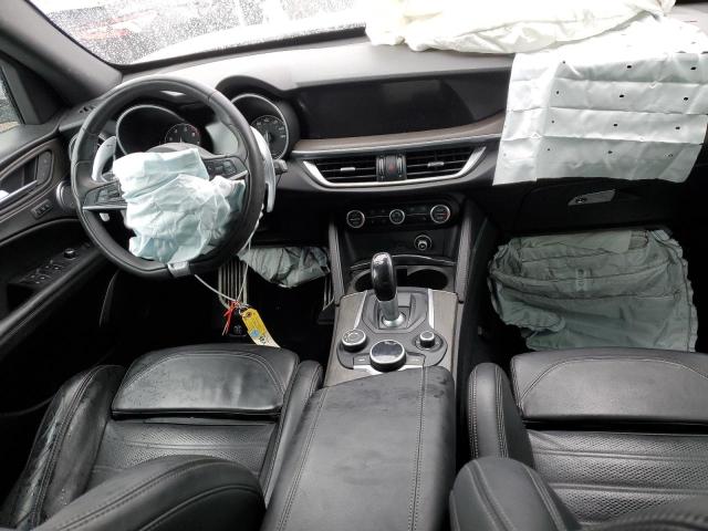 ZASFAKNN7J7B90368 - 2018 ALFA ROMEO STELVIO TI SPORT SILVER photo 8