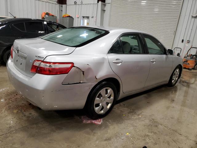 4T4BE46K08R039493 - 2008 TOYOTA CAMRY CE SILVER photo 3