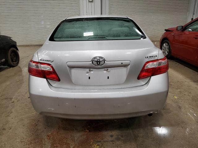 4T4BE46K08R039493 - 2008 TOYOTA CAMRY CE SILVER photo 6