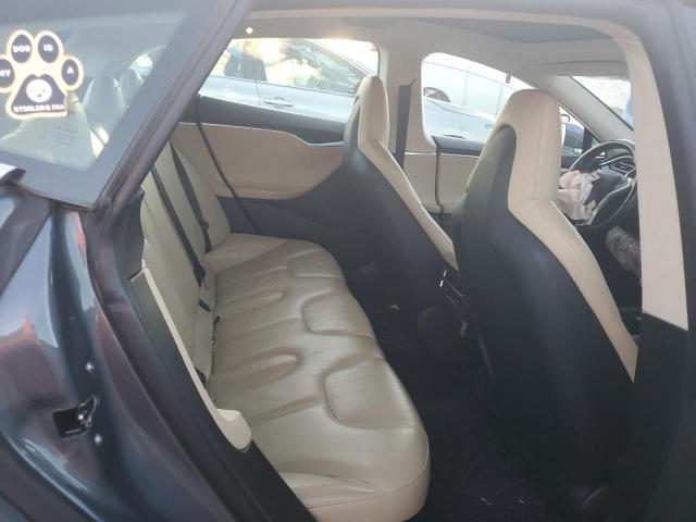 5YJSA1H18EFP32099 - 2014 TESLA MODEL S GRAY photo 11