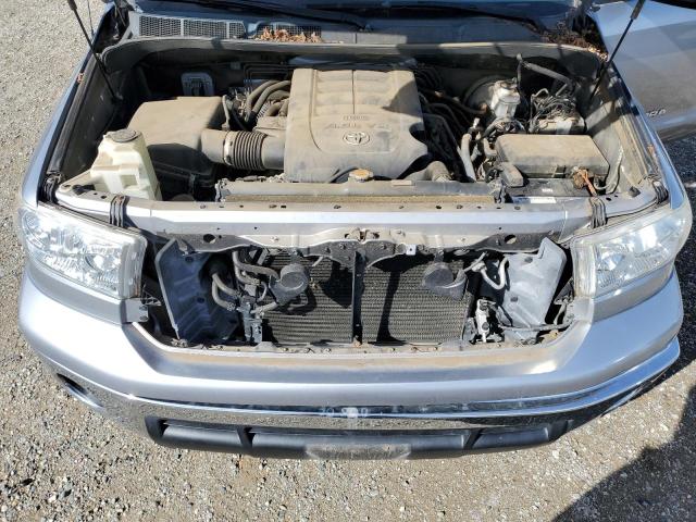 5TFUM5F14DX041571 - 2013 TOYOTA TUNDRA DOUBLE CAB SR5 SILVER photo 11