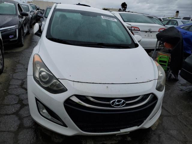 KMHD35LE0DU046791 - 2013 HYUNDAI ELANTRA GT WHITE photo 5