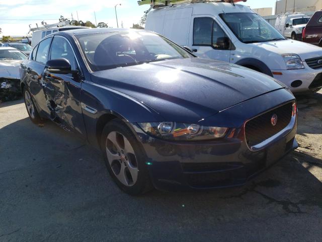 SAJAR4BG0HA967243 - 2017 JAGUAR XE BLUE photo 4