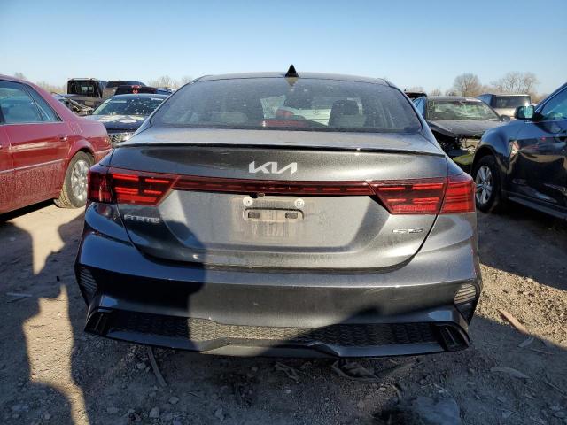 3KPF54AD3NE424453 - 2022 KIA FORTE GT LINE BLACK photo 6