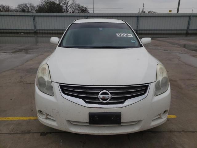 1N4AL2AP7AC142810 - 2010 NISSAN ALTIMA BASE WHITE photo 5