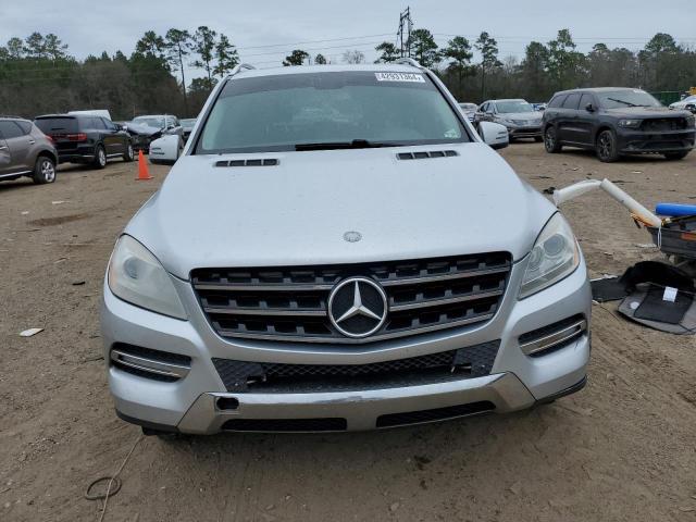 4JGDA5HB2CA035165 - 2012 MERCEDES-BENZ ML 350 4MATIC SILVER photo 5