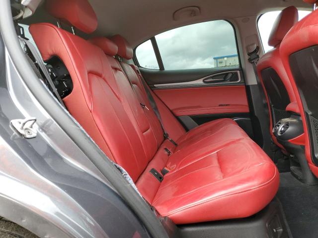 ZASFAKPN4J7B82189 - 2018 ALFA ROMEO STELVIO SPORT Grau Foto 10