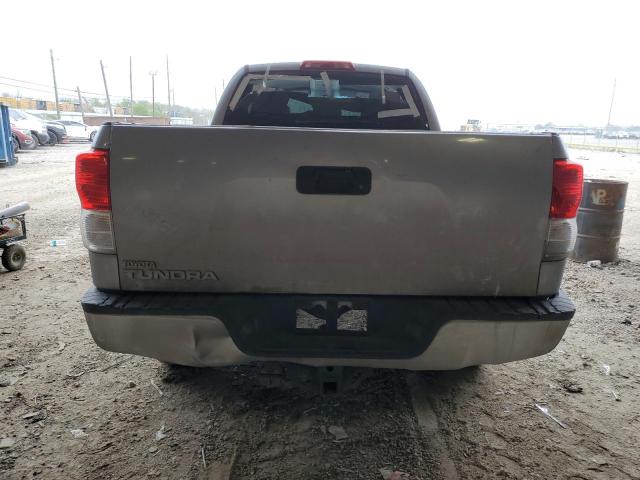 5TFRM5F12AX003578 - 2010 TOYOTA TUNDRA DOUBLE CAB SR5 SILVER photo 6