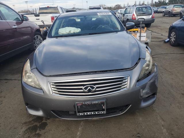 JN1CV6EK9AM105211 - 2010 INFINITI G37 BASE GRAY photo 5