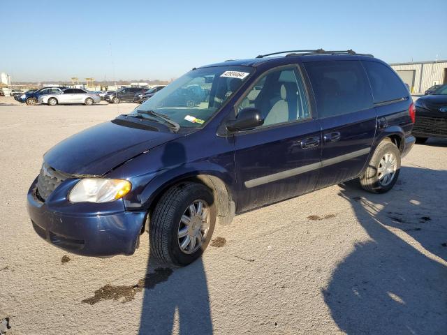 2005 CHRYSLER TOWN & COU, 