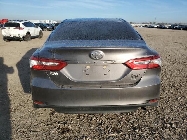 4T1B11HK4JU151303 - 2018 TOYOTA CAMRY L GRAY photo 6