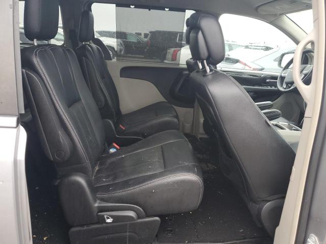 2C4RC1CG9GR305008 - 2016 CHRYSLER TOWN & COU TOURING L SILVER photo 10