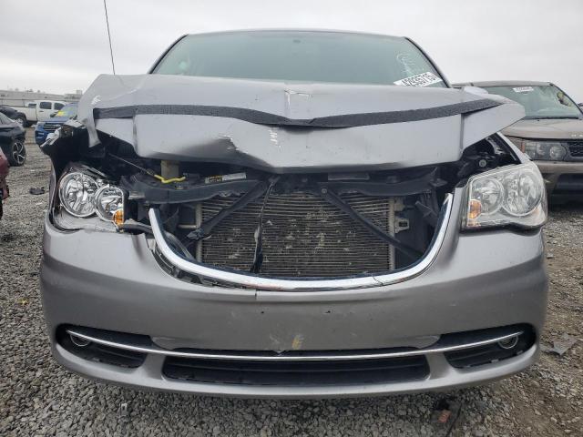2C4RC1CG9GR305008 - 2016 CHRYSLER TOWN & COU TOURING L SILVER photo 5