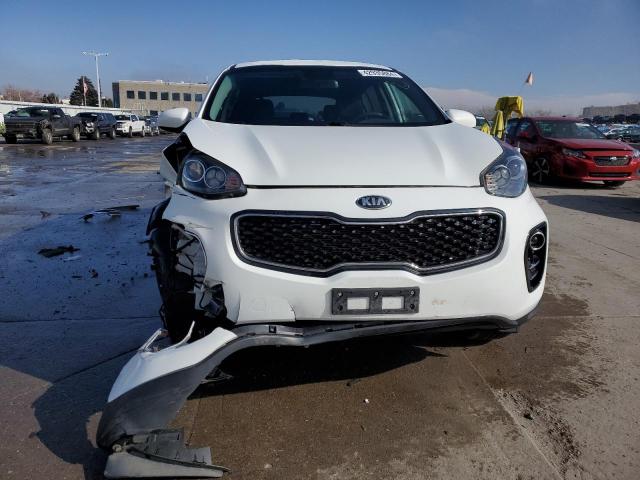 KNDPMCACXK7601598 - 2019 KIA SPORTAGE LX WHITE photo 5