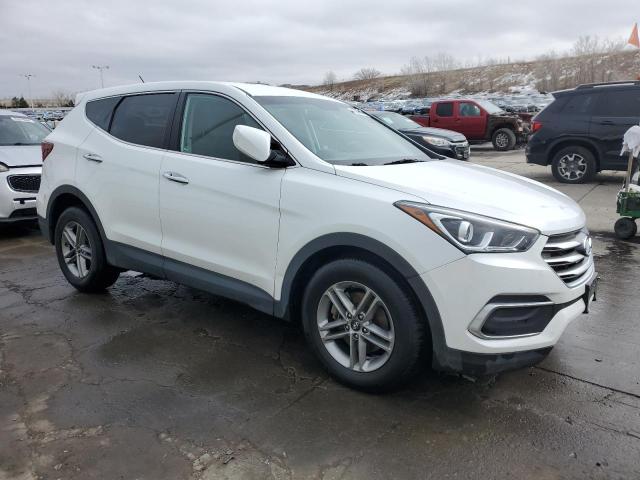 5XYZTDLB3JG557919 - 2018 HYUNDAI SANTA FE S WHITE photo 4