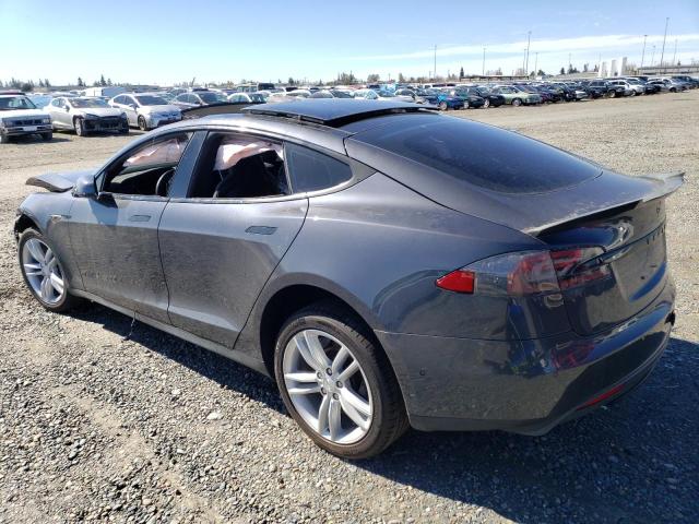 5YJSA1E29FF118869 - 2015 TESLA MODEL S Մոխրագույն լուսանկար 2