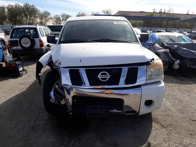 1N6AA0CA9BN316408 - 2011 NISSAN TITAN S WHITE photo 5