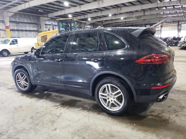 WP1AA2A2XGKA36384 - 2016 PORSCHE CAYENNE BLACK photo 2