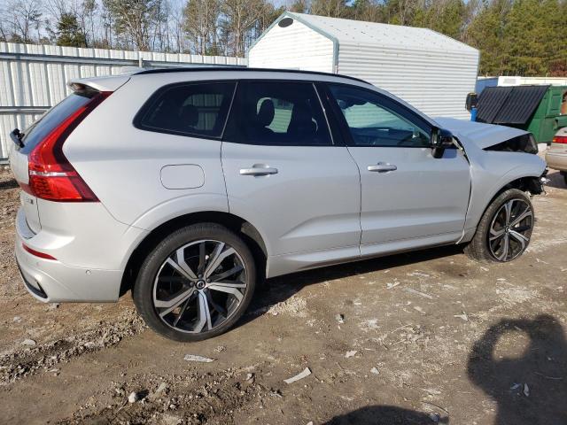 YV4L12RX1P1204510 - 2023 VOLVO XC60 ULTIMATE SILVER photo 3