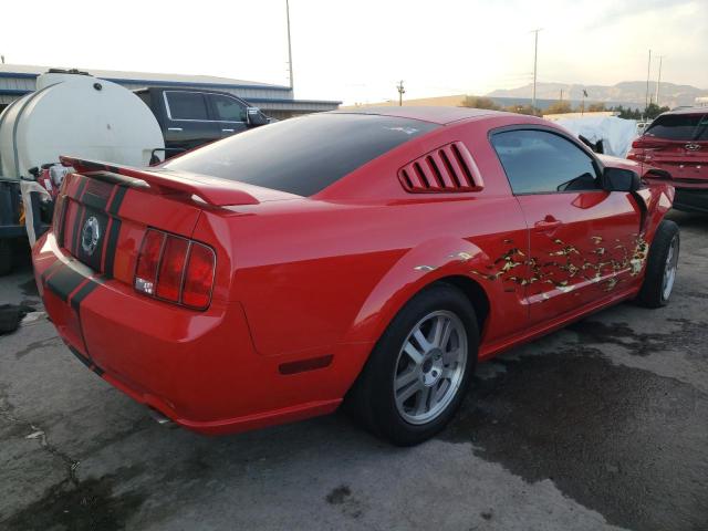1ZVHT82H755147614 - 2005 FORD MUSTANG GT RED photo 3