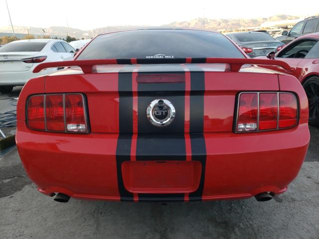 1ZVHT82H755147614 - 2005 FORD MUSTANG GT RED photo 6