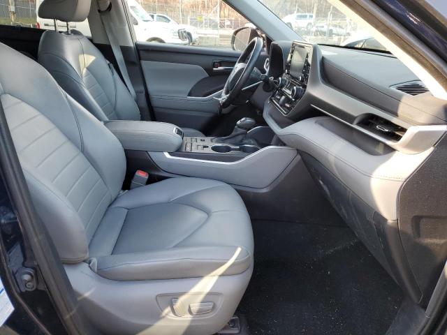 5TDGZRBH7LS021635 - 2020 TOYOTA HIGHLANDER XLE BLUE photo 7