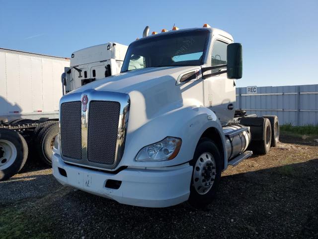 1XKYAP8X0FJ472653 - 2015 KENWORTH CONSTRUCTI T680 WHITE photo 2