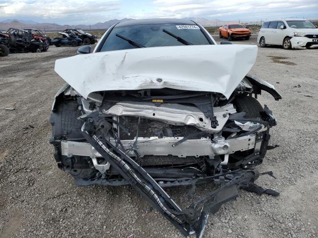 WDDWJ8DB6KF841361 - 2019 MERCEDES-BENZ C 300 WHITE photo 5