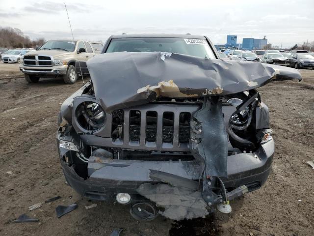 1C4NJPFB5ED827867 - 2014 JEEP PATRIOT LATITUDE CHARCOAL photo 5