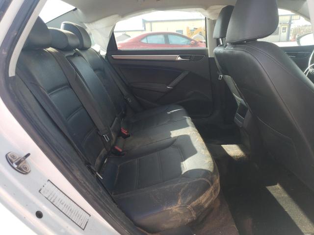 1VWDT7A37HC049066 - 2017 VOLKSWAGEN PASSAT R-LINE Gümüş foto 10