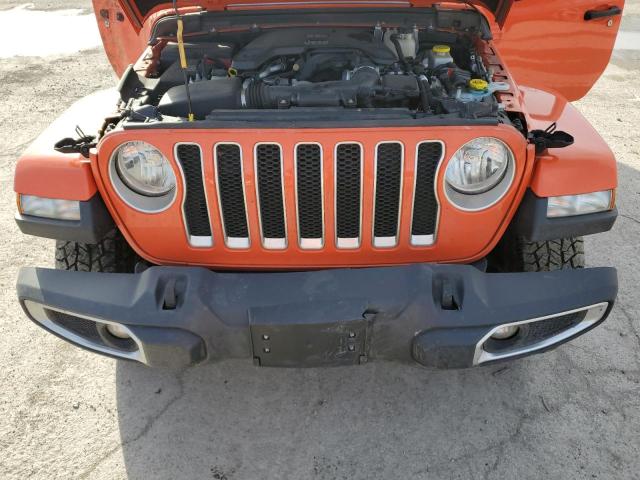 1C4HJXEG3JW280526 - 2018 JEEP WRANGLER U SAHARA ORANGE photo 11