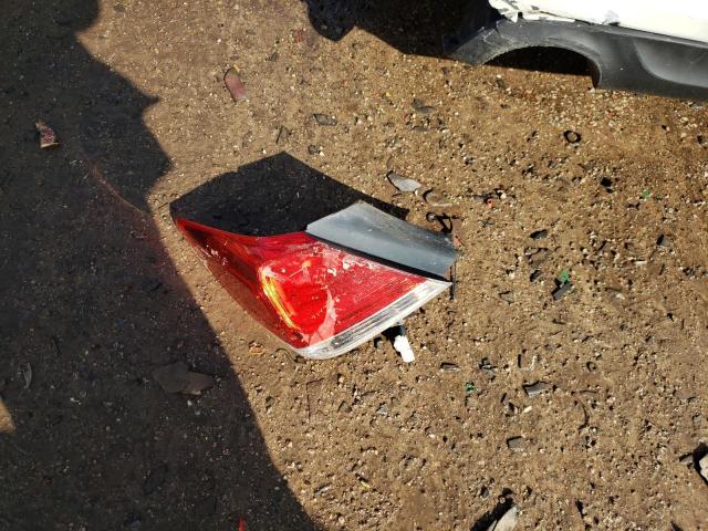 4T1BK3DB6BU377259 - 2011 TOYOTA AVALON BASE 白色 照片 12