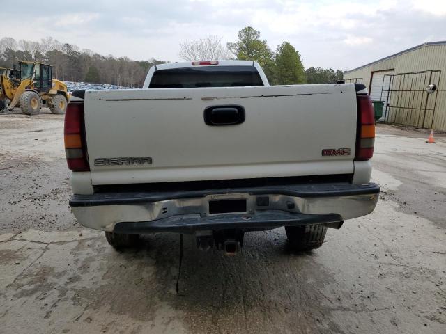 1GTHC24U92E142579 - 2002 GMC SIERRA C25 WHITE photo 6