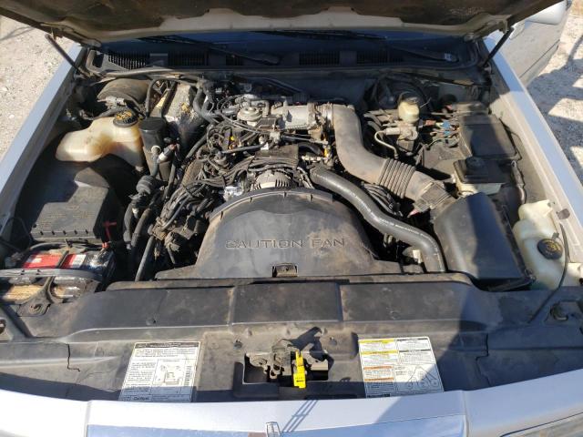 1LNLM81W4VY624178 - 1997 LINCOLN TOWN CAR EXECUTIVE SILVER photo 11