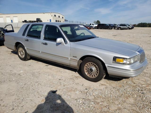 1LNLM81W4VY624178 - 1997 LINCOLN TOWN CAR EXECUTIVE SILVER photo 4