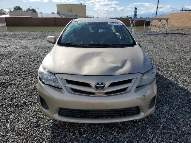 5YFBU4EE9CP063701 - 2012 TOYOTA COROLLA BASE GOLD photo 5