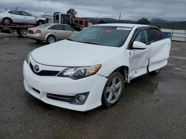 4T1BF1FK1CU122512 - 2012 TOYOTA CAMRY BASE WHITE photo 1