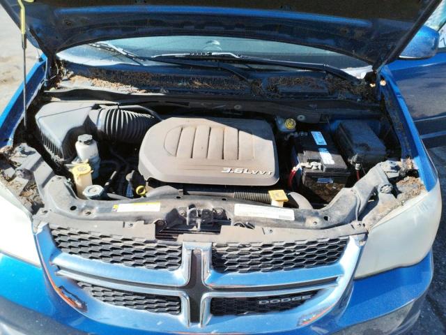 2D4RN3DG9BR682597 - 2011 DODGE GRAND CARA MAINSTREET BLUE photo 12