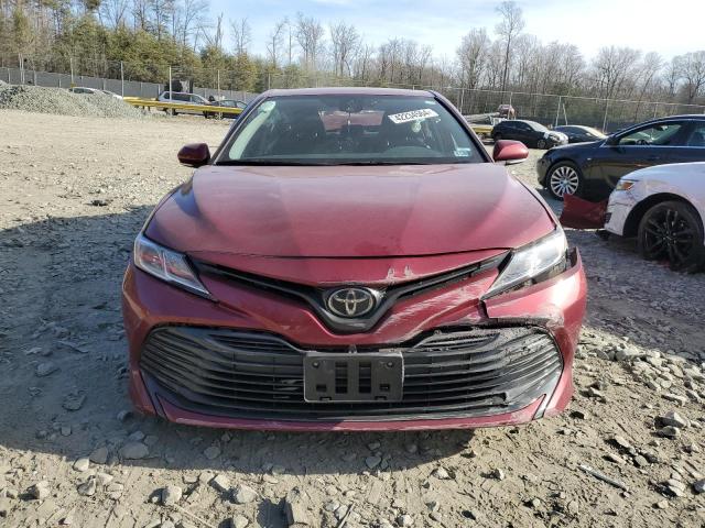 4T1L11AK5LU993844 - 2020 TOYOTA CAMRY LE RED photo 5