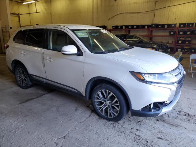 JA4AZ3A35JZ039257 - 2018 MITSUBISHI OUTLANDER SE WHITE photo 4