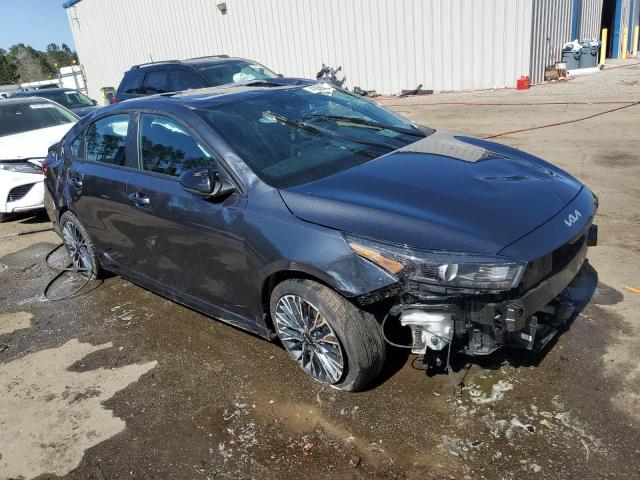 3KPF54AD9PE541103 - 2023 KIA FORTE GT LINE BLACK photo 4