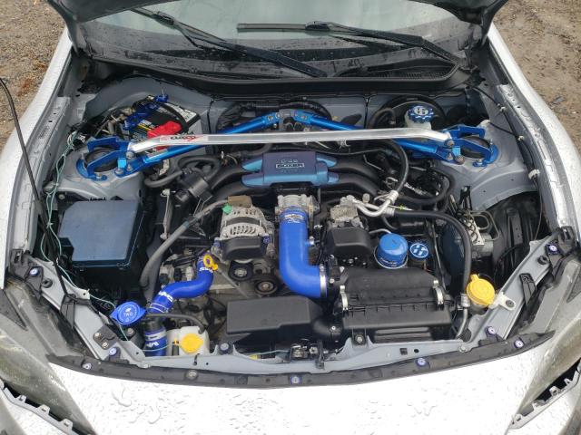 JF1ZNAA14D2710850 - 2013 TOYOTA SCION FR-S SILVER photo 11