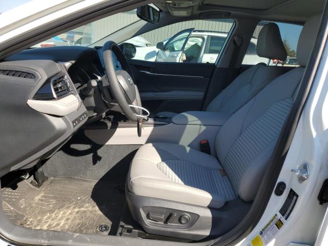 4T1S11AK0RU213933 - 2024 TOYOTA CAMRY SE NIGHT SHADE WHITE photo 7