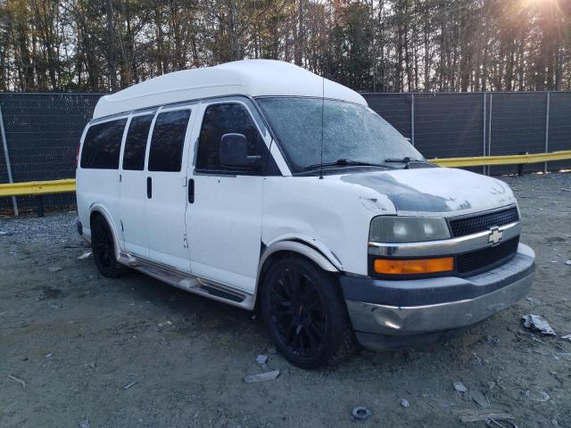 1GBFG15T241245112 - 2004 CHEVROLET EXPRESS G1 WHITE photo 4