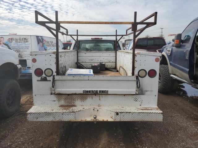 1GCHC29UX1E305389 - 2001 CHEVROLET SILVERADO C2500 HEAVY DUTY WHITE photo 6