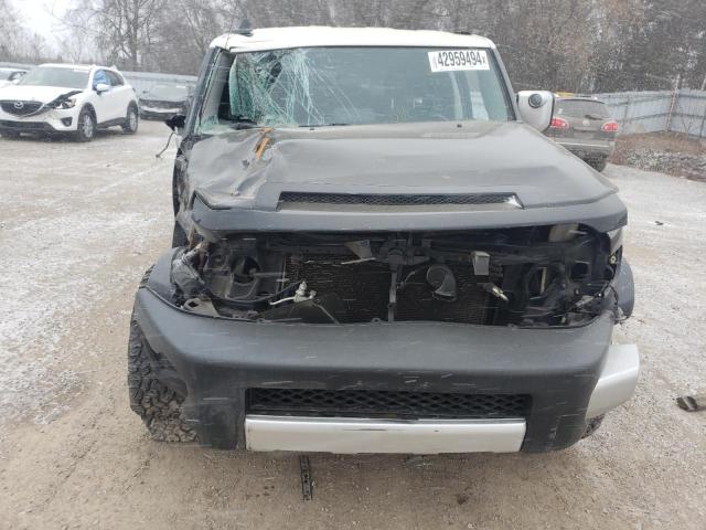 JTEBU11F770003263 - 2007 TOYOTA FJ CRUISER BLACK photo 5